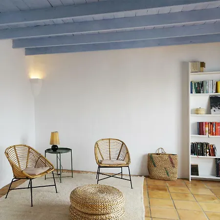 Hébergement de vacances Casa Lisboa, Auf Der Mimosa