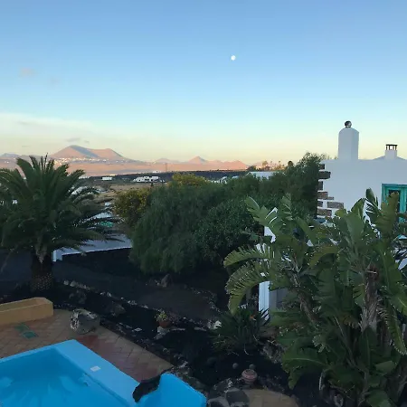 Casa Lisboa, Auf Der Mimosa Vakantiehuis